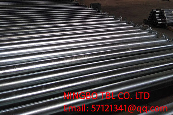 Polos de iluminación redondos rectos, columnas de iluminación rectas, postes de iluminación galvanizados a fuego, postes de iluminación recubiertos de polvo